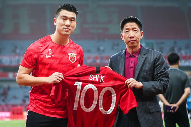 集结日托特纳姆调整名单以备意甲;迎来里程碑环节打磨;悬念犹存;球探报告显示潜力 集结日托特纳姆调整名单以备意甲;迎来里程碑环节打磨;悬念犹存;球探报告显示潜力