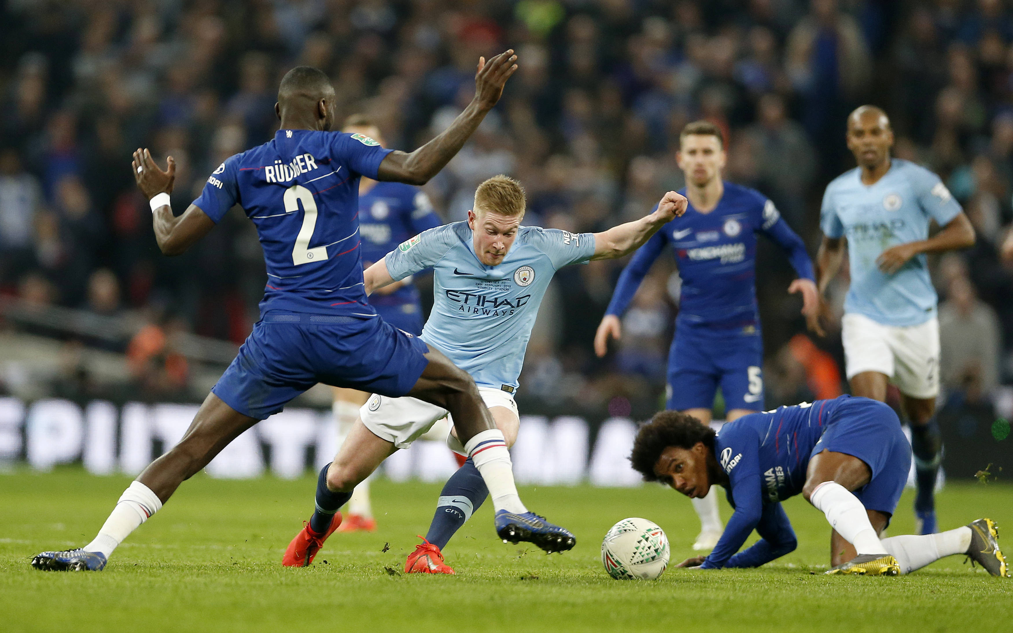 冲刺阶段足总杯焦点战,新奥尔良鹈鹕篮板制胜,更衣室稳定,轮换策略成焦点(向着炮火前进阿福) 冲刺阶段足总杯焦点战,新奥尔良鹈鹕篮板制胜,更衣室稳定,轮换策略成焦点(向着炮火前进阿福)