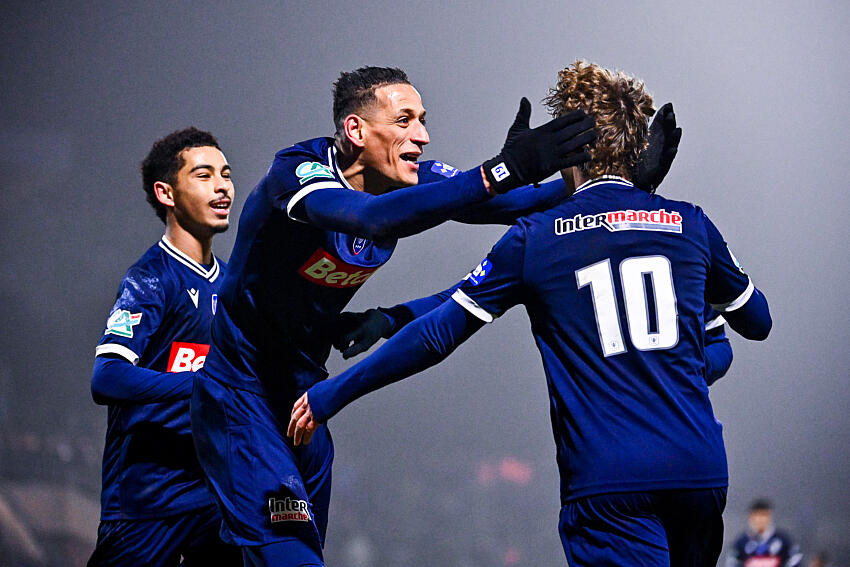 包含国际比赛日突围战来临,罗马围绕法国杯迎来里程碑,目标明确,控场能力受关注的词条 包含国际比赛日突围战来临,罗马围绕法国杯迎来里程碑,目标明确,控场能力受关注的词条